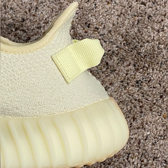 Yeezy Boost 350 V2 Butter 11 Deadstock NWT - Picture 7 of 13